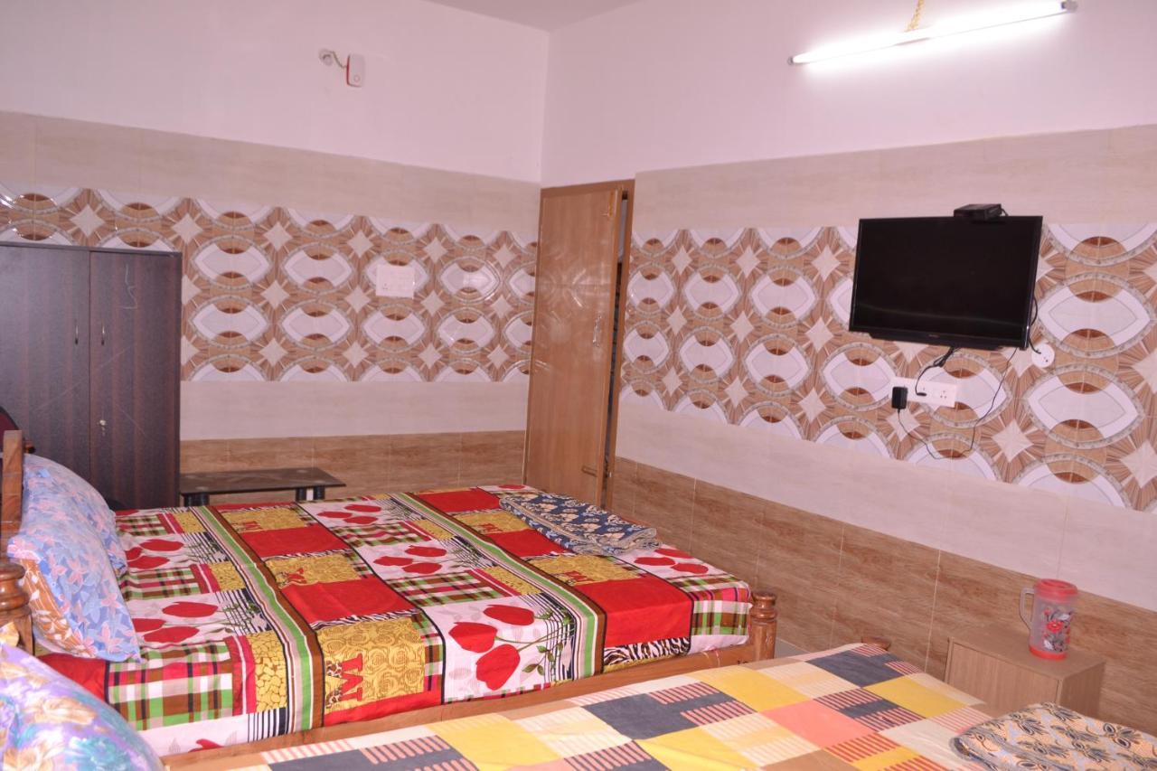 Yuga Guest House Kuttalam  Exterior photo