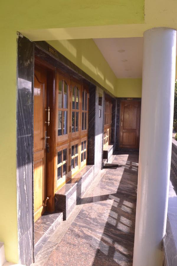 Yuga Guest House Kuttalam  Exterior photo
